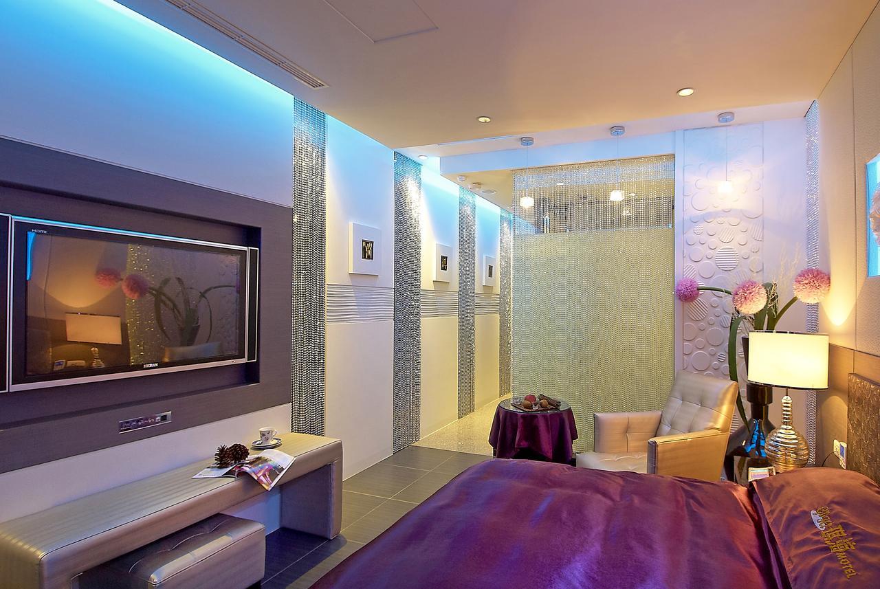 Qi Hai Motel Zhunan Exterior photo